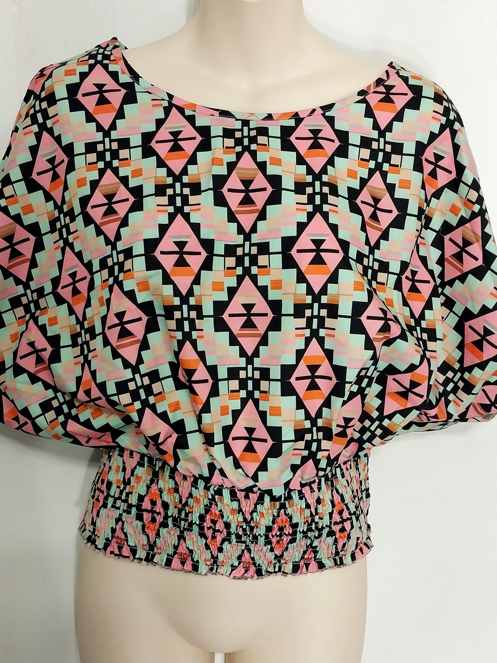 🔵BOGO FREE🔵Shein Top Geometric Gathered Waist Sz L